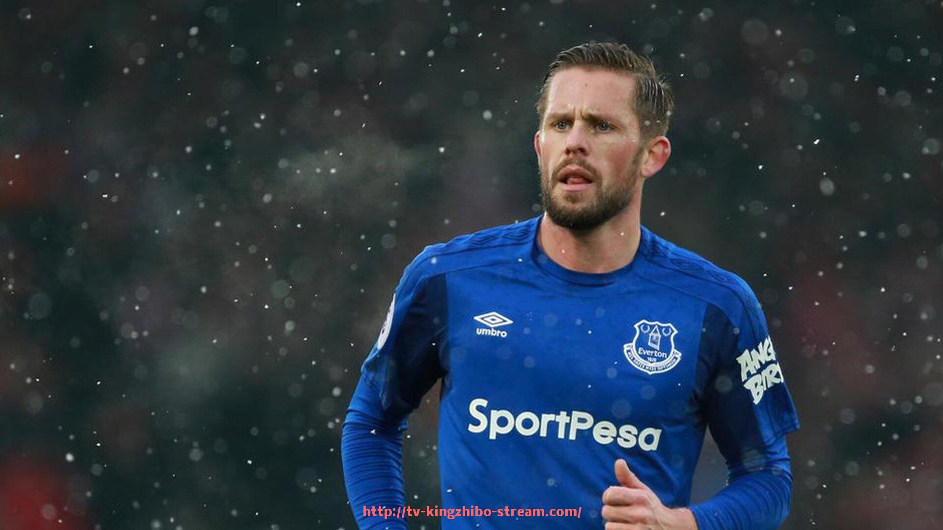 王者体育直播-英超球队为何不重视欧冠比赛的背后原因探讨